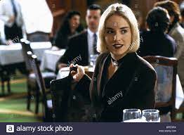 Sharon stone leszbiszex | if these walls. Sharon Stone Sliver 1993 Stockfotografie Alamy
