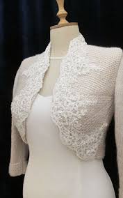 Cotton lace wedding cape, ivory lace wedding bolero, plus size bridal shrug, cream wedding poncho, bridal wrap shawl, evening dress cover up. Bridal Bolero Wedding Shrug Wrap Capelet Ivory Scalloped Edge Champagne Jacket 3 4 Sleeve Shrug For Dresses Bridal Bolero Bolero Dress