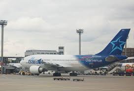 Airbus A310 300 Of Air Transat C Gtsh Pushback Tractors In Frankfurt Airport In 2020 Air Transat Airbus Fleet