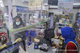Mata mines menjadi pegawai indomaret : Cara Bayar Iuran Bpjs Ketenagakerjaan Di Indomaret Dan Alfamart