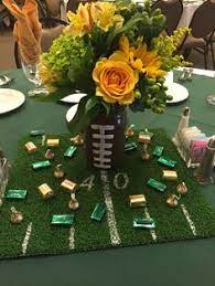 Pub tables create a great atmosphere in your bar, but these sports themed pub tables are even more spirited with their bold team logos. 36 Best Sports Themed Centerpieces Ideas Sports Party Sports Themed Party Sports Banquet