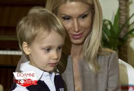 Ce salariu are, de fapt, raluca turcan. Raluca Turcan M Am Indragostit Si Am Nascut In Campania Electorala Adpm