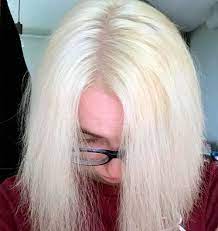 Hi i currently have been using a red permanent hair colour for several months on my medium to dark blonde hair and now want to try a golden. How Long Should You Leave 40 Volume Bleach In Your Hair