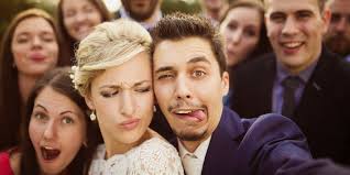 Haben sie eine einladung zur hochzeit erhalten, ist dies ein ganz besonderes geschenk. 9 Lustige Hochzeitsspiele Jenseits Von Peinlich Desired De