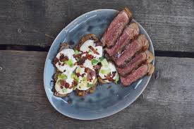 Preheat oven to 400°f and line a large, rimmed baking sheet with parchment paper. Smashed Potatoes Selber Machen Kartoffeln Mal Ganz Anders