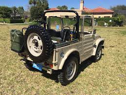 78 Ide Suzuki Jeep Mobil Jip Bangku Mobil