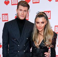 Who is sophia thomalla married to? Commentator Jorg Dahlmann Leaves Sky Tv Channel After Thomalla Speech Teller Report