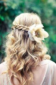 This channel is for general information purposes only. 10 Amazing Wedding Hairstyles For Curly Hair Woman Getting Married