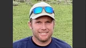 Eric Richins's Instagram, Twitter & Facebook