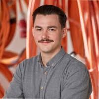 90+ Profile mit dem Suchbegriff „Krieg“