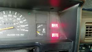 Toyota 4 runner car batteries. 1987 Toyota Pickup 22r Charge Light On Yotatech Forums