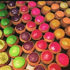 Yvonne Rouen On Instagram Arc En Ciel De Choux A La Creme Choux Yvonne Gourmandise Patisserie Chouxalacreme Rouen Choux A La Creme Choux Gourmandise