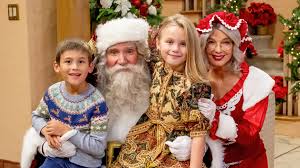 The Bold and the Beautiful Recap Dec 24: Eric Brings Surprises to the  Forrester Family Christmas - The Soap Scene