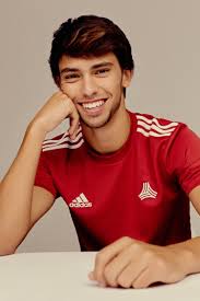 Joao felix looks at everything as if he's already got a plan for it. Joao Felix Digital Cover Gaffer Felix Futebol Joaozinho