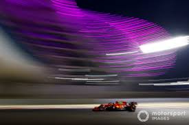 Max verstappen im red bull und . R7yt2gbvqor7bm