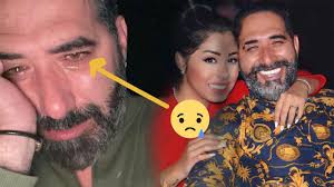 احتفل النجم محمد فؤاد بخطوبة ابنه عبد الرحمن فى حفل عائلى بالساحل الشمالى ضم أهل العروسين، وارتدى العريس بدلة بيضاء كما ارتدت العروس فستانًا أبيض، وظهر فؤاد بقميص زهرى. ÙØ¤Ø§Ø¯ Ù‚Ø¨ÙŠØ¨Ùˆ ÙŠØ°Ø±Ù Ø§Ù„Ø¯Ù…ÙˆØ¹ Ø¨Ø³Ø¨Ø¨ Ø²ÙˆØ¬ØªÙ‡ Ø§Ù„ØªÙˆÙ†Ø³ÙŠØ© Ø§Ù„Ø³Ø§Ø¨Ù‚Ø©