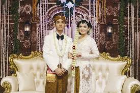 Sanggul without sasak hy yolovvv this time i made a. 10 Mahkota Adat Pernikahan Tradisional Indonesia Anggun Ningrat