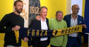 See fc logo stock video clips. Modena Calcio Nasce La Formazione Base Tv Qui Modena