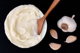 Recipe Lebanese Garlic Sauce Toum Recipe Garlic Sauce Recipe Food Lebanese Garlic Sauce