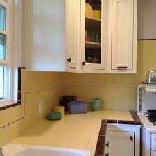 carolyn's gorgeous 1940s kitchen