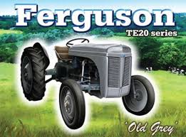 Ferguson Te20 Old Grey Plaque En Metal Sur Allposters Fr Tracteur Tracteur Ancien Cars Camion
