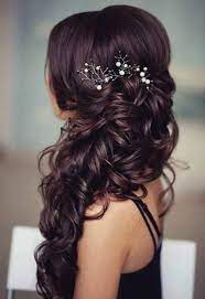 Like some other wedding buns, this side bun hairstyle is all about free flow. Wedding Hairstyles One Side Hairstyle For Wedding