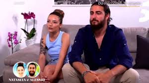 Le coppie che metteranno alla prova la relazione in questo viaggio dei sentimenti saranno come sempre sei, ma miste tra vip e nip. Temptation Island 2021 Le Coppie Chi Sono Natascia E Alessio