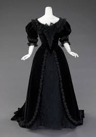 Little Black Dresses Vintage Gowns Victorian Fashion Historical Dresses