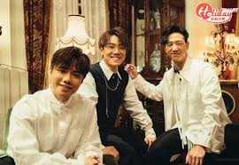 Jun 17, 2021 · 用音樂說故事，以故事說音樂。 星期一：最愛演唱會 精選現場演出珍貴片段，帶你重返表演現場 星期二：滄海遺珠 你聽過的？未聽過的？為你挑選出沒派過台的好歌 星期三：一期一會 艾力邀請好友一會，放下心事，細說心情 星期四：星光伴我心 帶你用耳朵感受光影魅力，細聽電影歌曲 星期五. å¼µæ•¬è»'åŠå¤œç›´æ'­å±‹ä¼é–‹show å®®å»·é¢¨å¤§å®…è£ä¿®è¶…ç´šè±ªè¯ Holidaysmart å‡æœŸæ—¥å¸¸