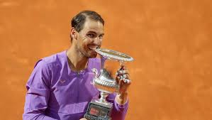 Рафаэль надаль (rafael nadal) родился 3 июня 1986 года в испанском манакоре (мальорка). Masters Sieg In Rom Rafael Nadal Ist Bereit Fur Die French Open Der Spiegel