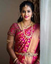 Dm For Credits Follow Indian Brides Mail Your Wedding Moments To Indianbrides99 Wedding Saree Blouse Designs Wedding Blouse Designs Wedding Silk Saree