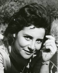 Milena de Véra Belmont (1990)