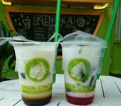 Air hangat ✓ cincau ✓ es batu secukupnya nah untuk cara membuat es cincau milo nutrijel cukup 4 bahan saja. Segarnya Menikmati Es Cincau Versi Modern
