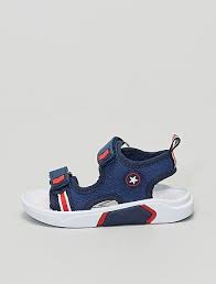 Vous pouvez également dessiner le pied de votre enfant en lui demandant de se tenir debout sur une feuille et en traçant le contour de son pied avec un crayon. Sandales Vetements Garcon Taille 20 Kiabi