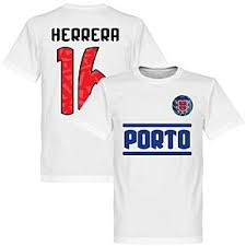 Shop the officially licensed porto apparel and gear including porto jerseys, kits, shirts and merchandise online. Fc Porto Trikots T Shirts Beflockungen Mehr Von Subside Sports