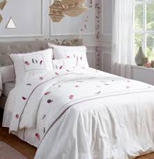 Maybe you would like to learn more about one of these? Housse De Couette Plumes Et Plumetis Francoise Saget