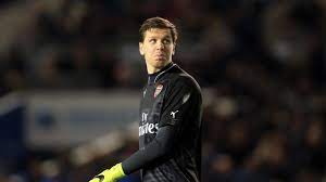 Der bundestrainer macht auch gar keinen hehl daraus. Wojciech Szczesny Flog Beim Fc Arsenal Wegen Einer Zigarette Raus Eurosport