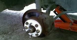 Datsun go+ dengan velg vossen cvt ring 15 dan ban 195/55, punya bro tyazar. Perhatikan Jangan Asal Ganti Pcd Velg Mobil