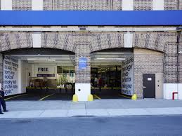 5 west 107th street is a well run coop with elevator just off central park. Manhattan Mini Storage Upper West Side West 107th Street 108 West 107th Street Sparefoot