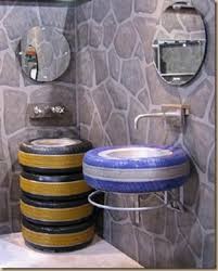 Lavamanos Con Llantas De Carros Ideal Para El Bano De Un Taller O De Una Casa De Recycelte Reifen Fass Mobel Diy Mobel Ideen