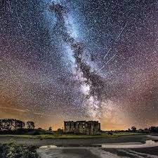16 Spectacular Meteor Shower Photos From The Uk And Ireland Meteor Shower Science Nature Perseid Meteor Shower