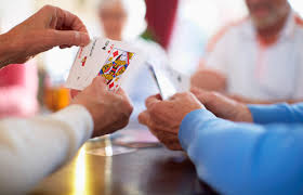 Juego ludico para adultos mayores : Juegos Adaptables Y Actividades Para Personas Mayores Lovetoknow