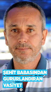 #Antalya'daki evinde taziyeleri kabul eden #şehit babası #TuncerÖzcan, AA  muhabirine, oğlunun küçüklüğünden bu yana #asker'liğe hevesli olduğunu,  üniversiteyi bitirdikten sonra kazandığı sınavla ...