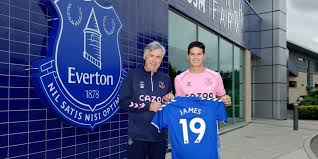 The only official source of news about everton, including manager carlo ancelotti and stars like richarlison, yerry mina and jordan pickford. James Rodriguez Hoy Everton Fc Analisis Previo A Su Debut En La Premier League Premier League Futbolred