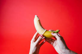 But hinge does present more info on each person with job titles, last name initial, and interests, unlike tinder which just includes a photo, name, and age. How To Fulfill Your Sexual Needs In Dating Apps The Chill Times