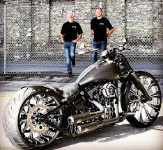 Pin By Samuel Stuart On Cars And Bikes Bobber Motorcycle Harley Davidson Bikes Harley Bikes