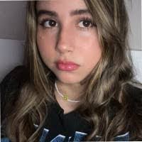 Itzel Borja's Instagram, Twitter & Facebook