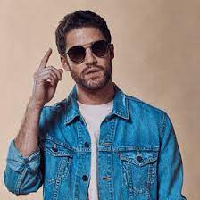 Darren is best known for his amazing acting career, mostly as blaine anderson in glee. Top 30 Darren Criss Gifs Find The Best Gif On Gfycat