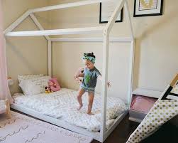 Made In U S A Parfait Pour Chambres A Coucher Et Creches Montessori Ce Lit De Plancher Double Standard Taille Permet Kid Beds Floor Bed Toddler House Bed