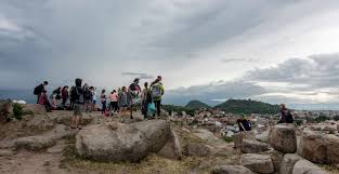 Aici gasesti toate stirile legate de agentie de turism, prezentari, exclusivitati, topuri si informatii actualizate si. De Ce Sa Cumpar Vacanta Prin Agentia De Turism Excursii Reusite Prin Sara Travel